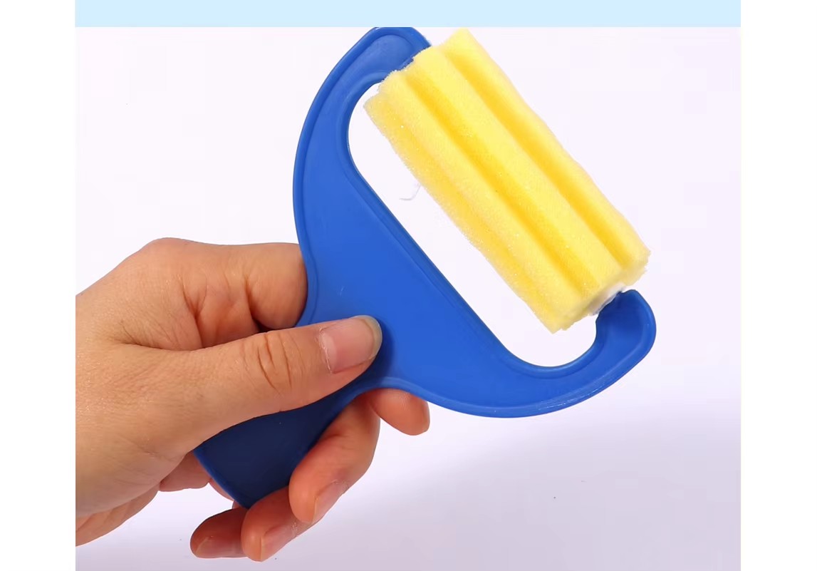 sponge painting brush