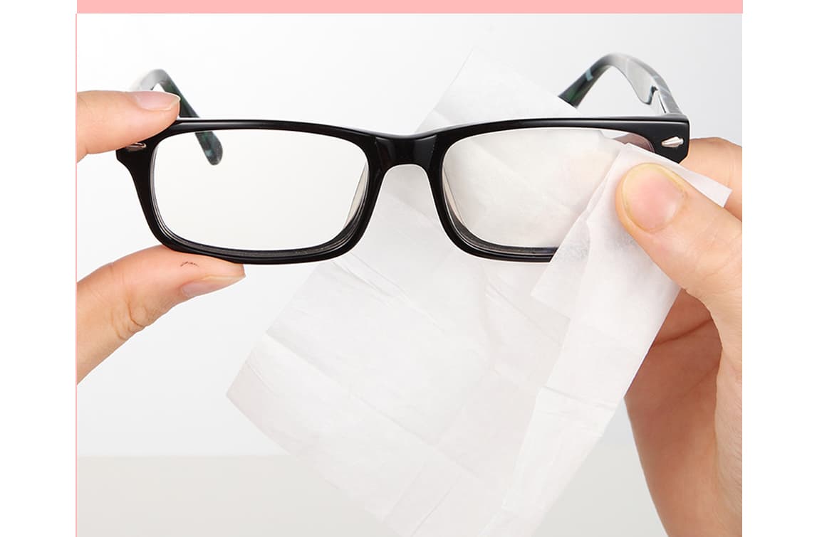 Screen Cleaning wipes for classes